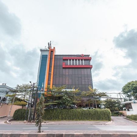 Collection O Hotel Igloo Bekasi Exterior foto