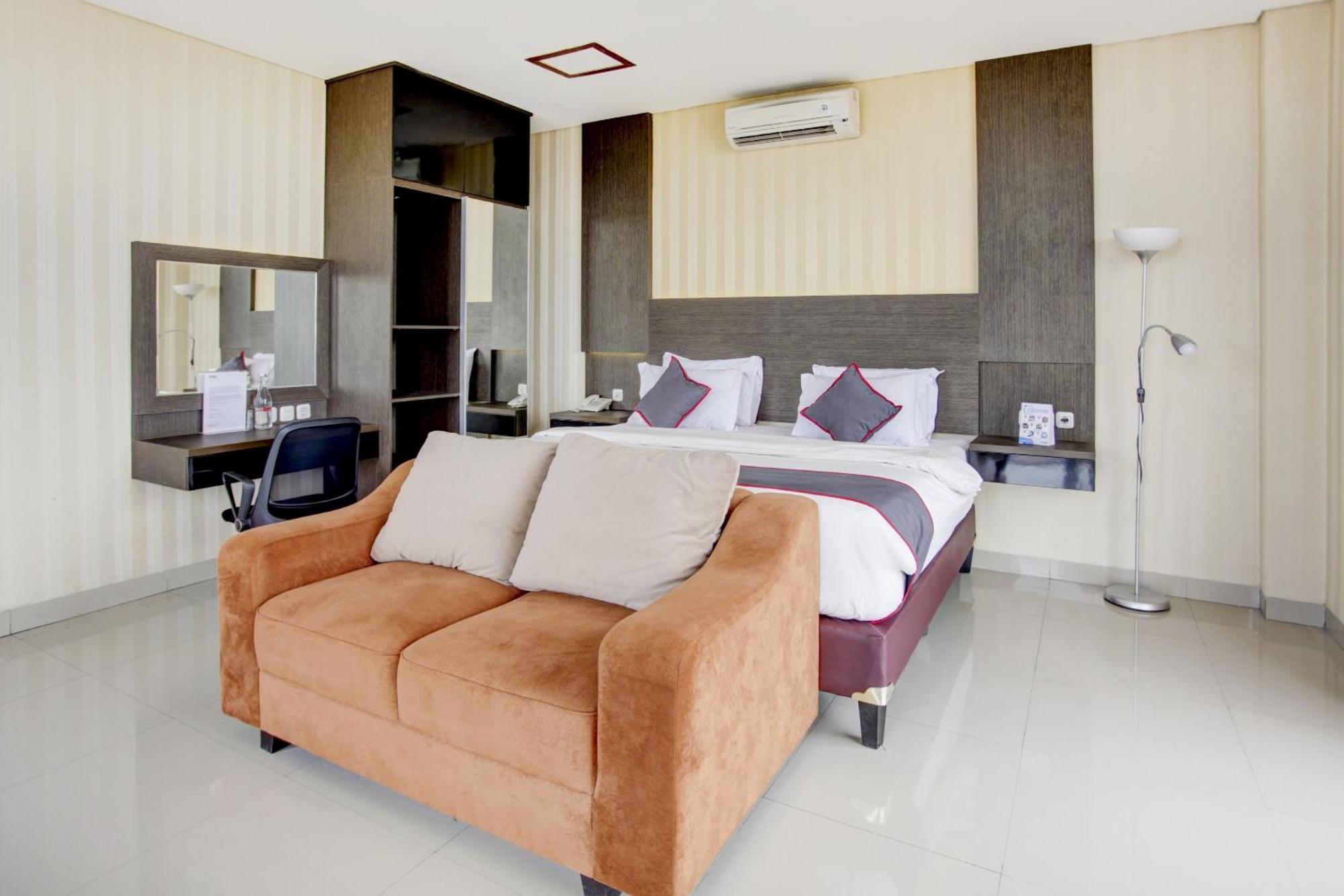 Collection O Hotel Igloo Bekasi Exterior foto